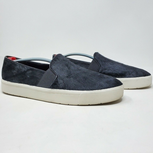 Vince Shoes - Vince Womens Slip On Low Top Sneakers